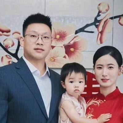 满满的祝福！国乒体能王翔教练更新社媒，原来没想到，趁着没有国际比赛的日子，王翔教