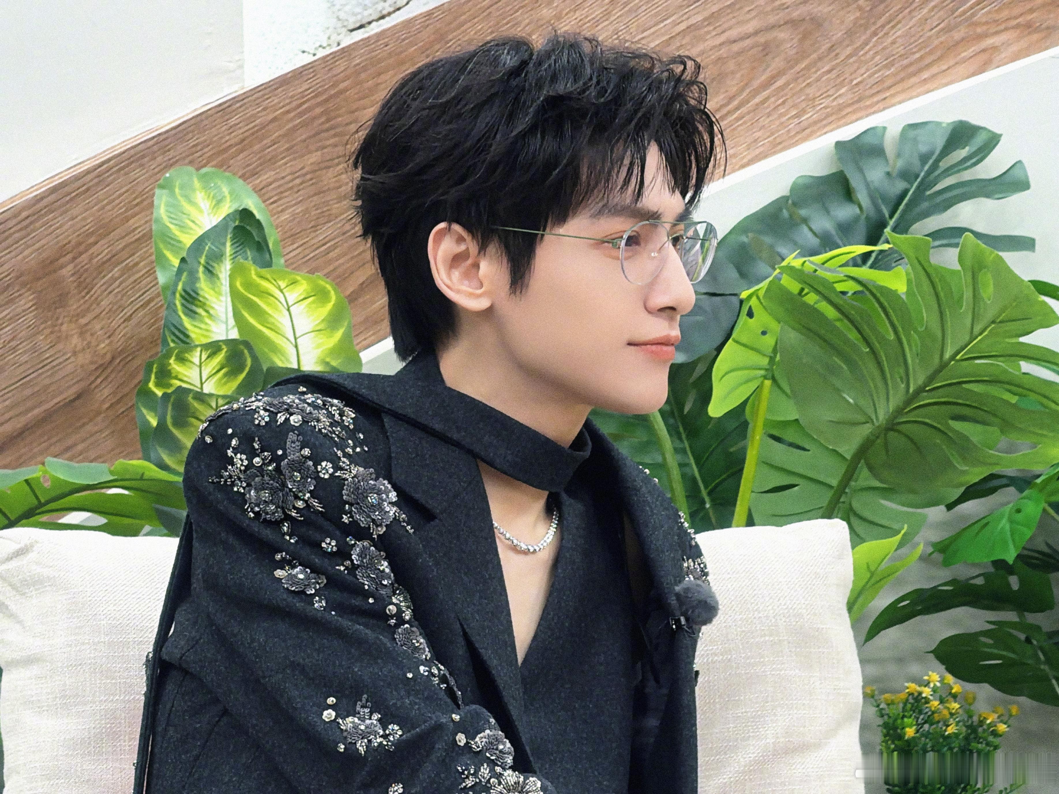 老公亲亲🥺🥺 