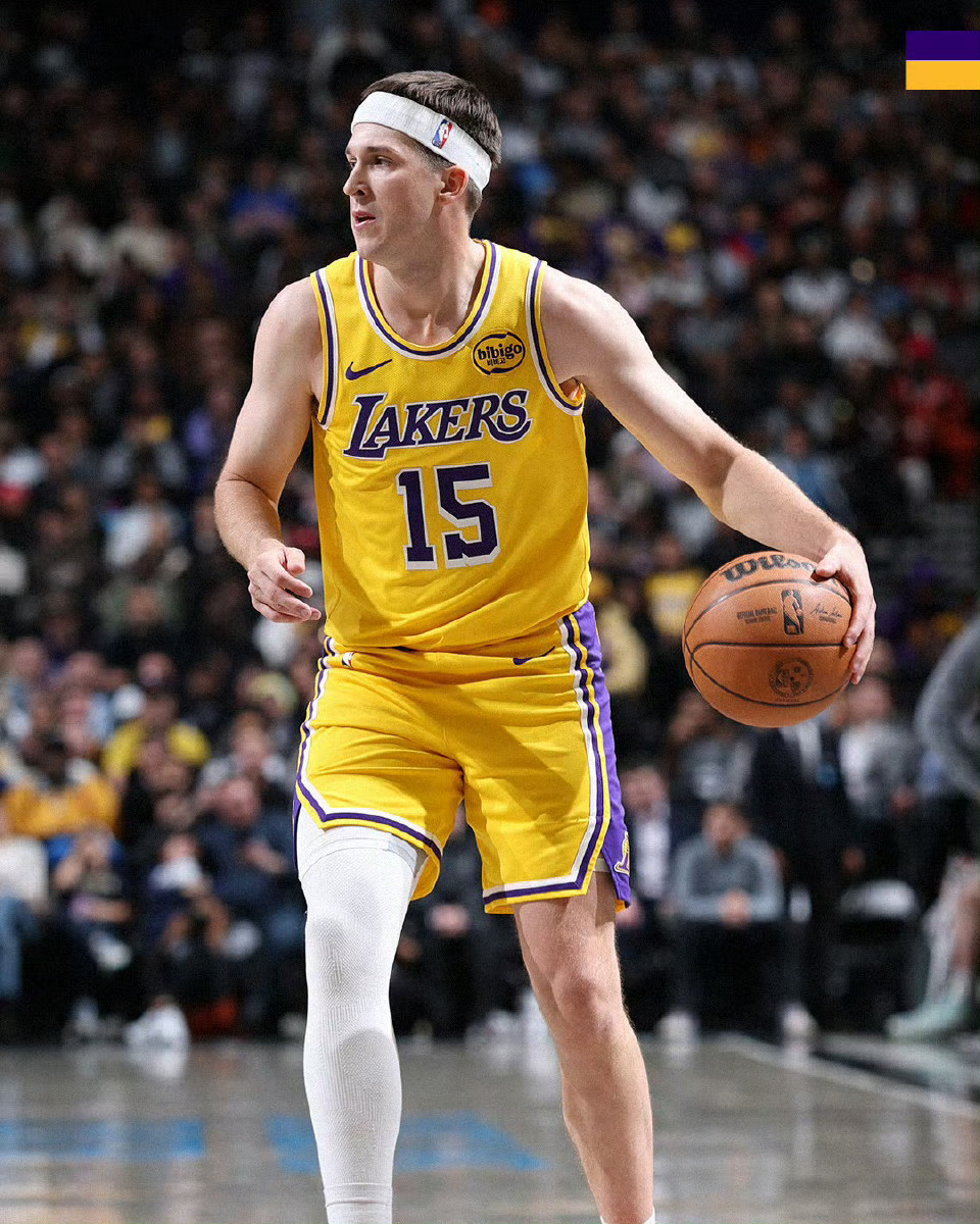 全场比赛结束，湖人125-109大胜篮网，终于结束客场之旅！詹姆斯25分3篮板7