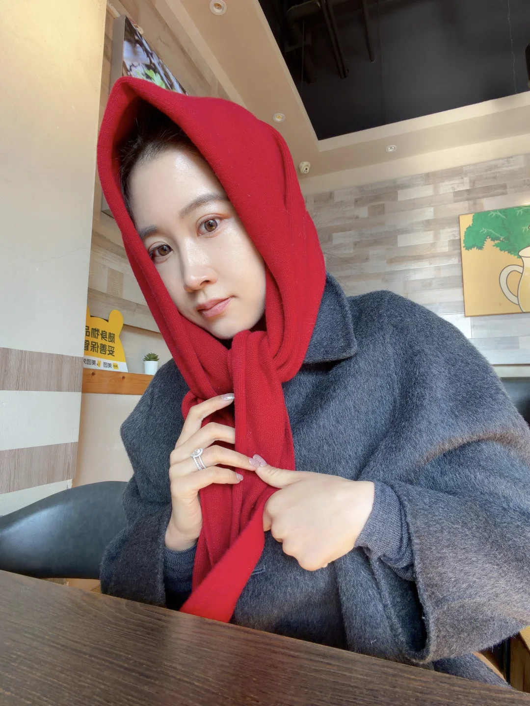 “狼外婆的小红帽🧣