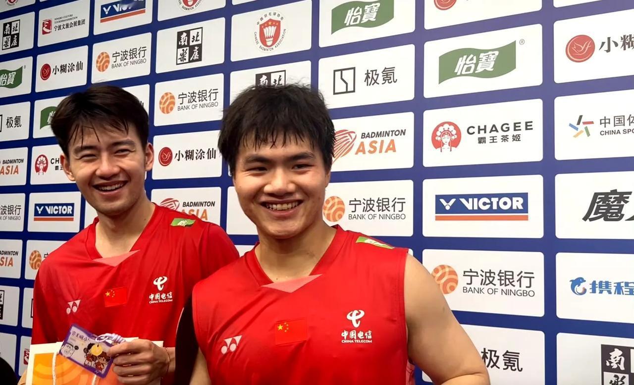 马来亚西羽毛球大师赛梁王晋级8强！梁伟铿/王昶🇨🇳VS🇫🇷大波波夫/小波