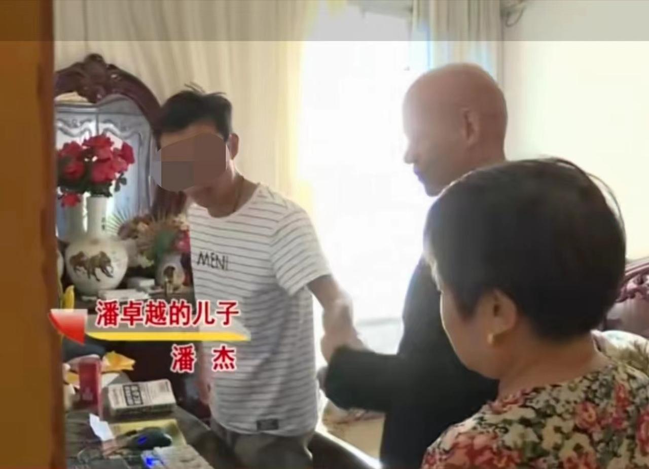 34岁小伙，大学毕业长相帅气，10年相亲59次，就因为他重复说了一句话，没有一个