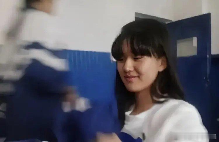 这是赵露思吗？ ​​​