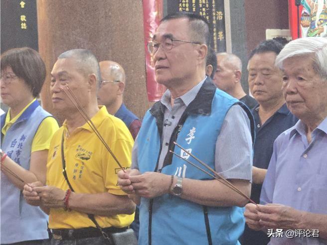 20260601国民党新北市长参选人李四川1日上午到万里区野柳保安宫参拜开漳圣王