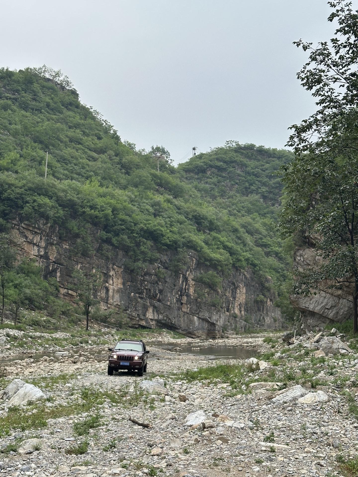 山不见我，我自去见山