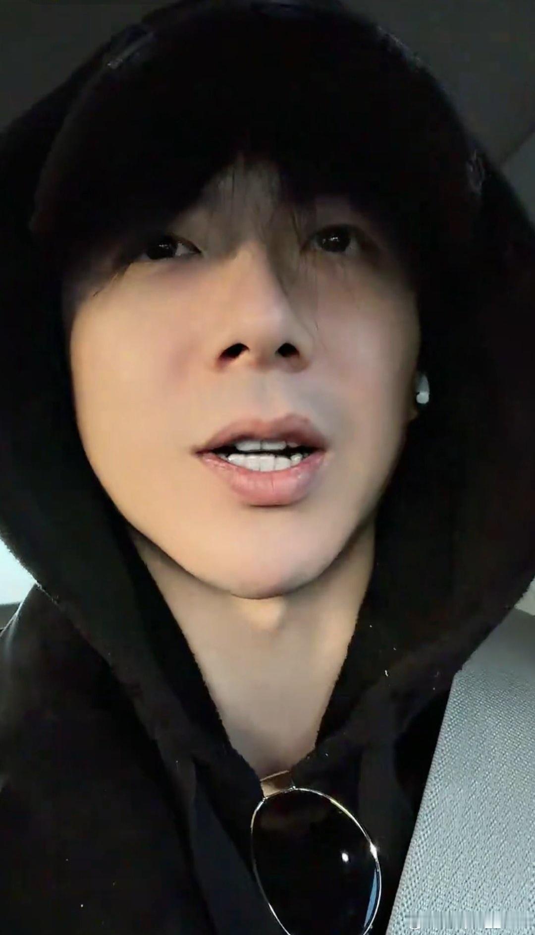 摩登兄弟[超话] 上班中無意間碰上你的直播，在壓力最大的時候，輕鬆了1個多小時，