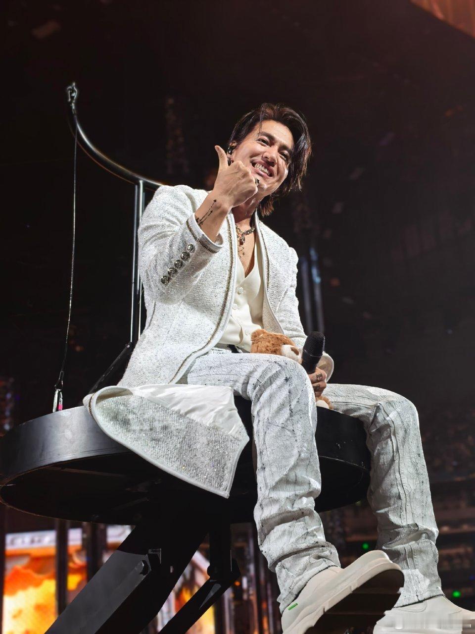 让人羡慕又让人嫉妒的言承旭永远是最亮的那颗星！