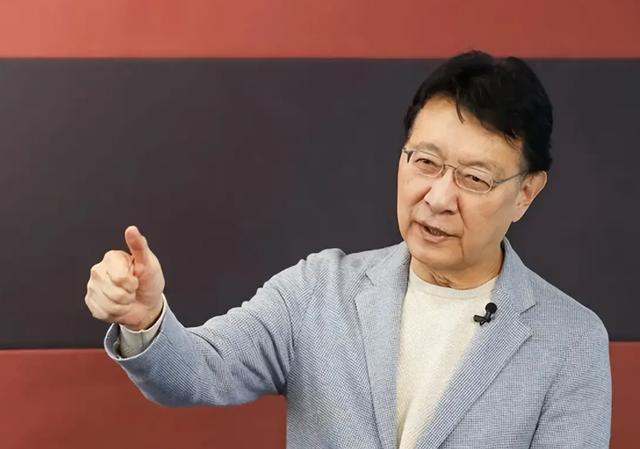 这个油腻冥顽的党棍大佬，是定点清除，还是通告缉拿？——国民党党主席选举结果10月