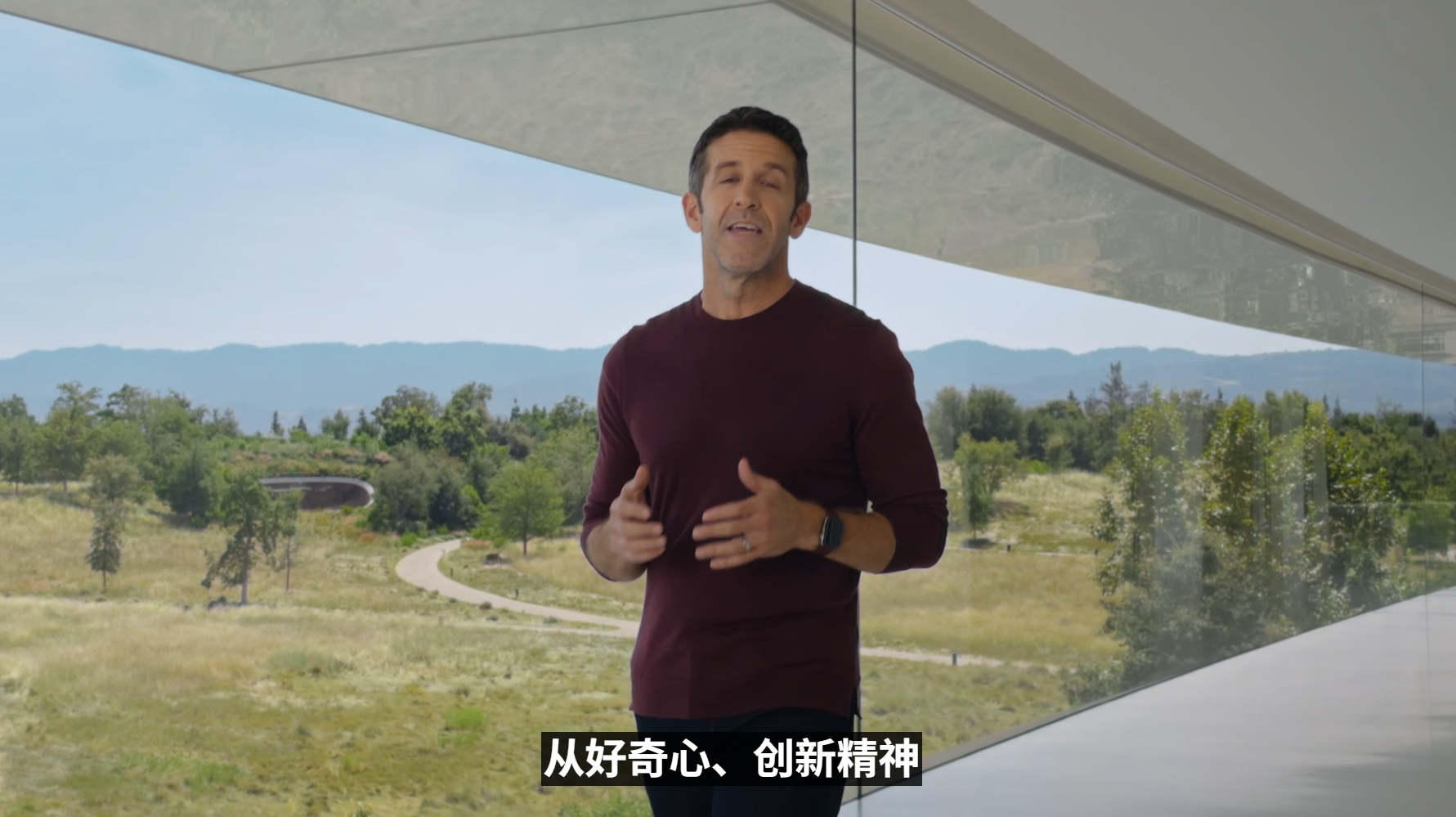 苹果发布会 算是库克正式交接给特努斯了吧？苹果新CEO发布会前更新动态 ​​​​