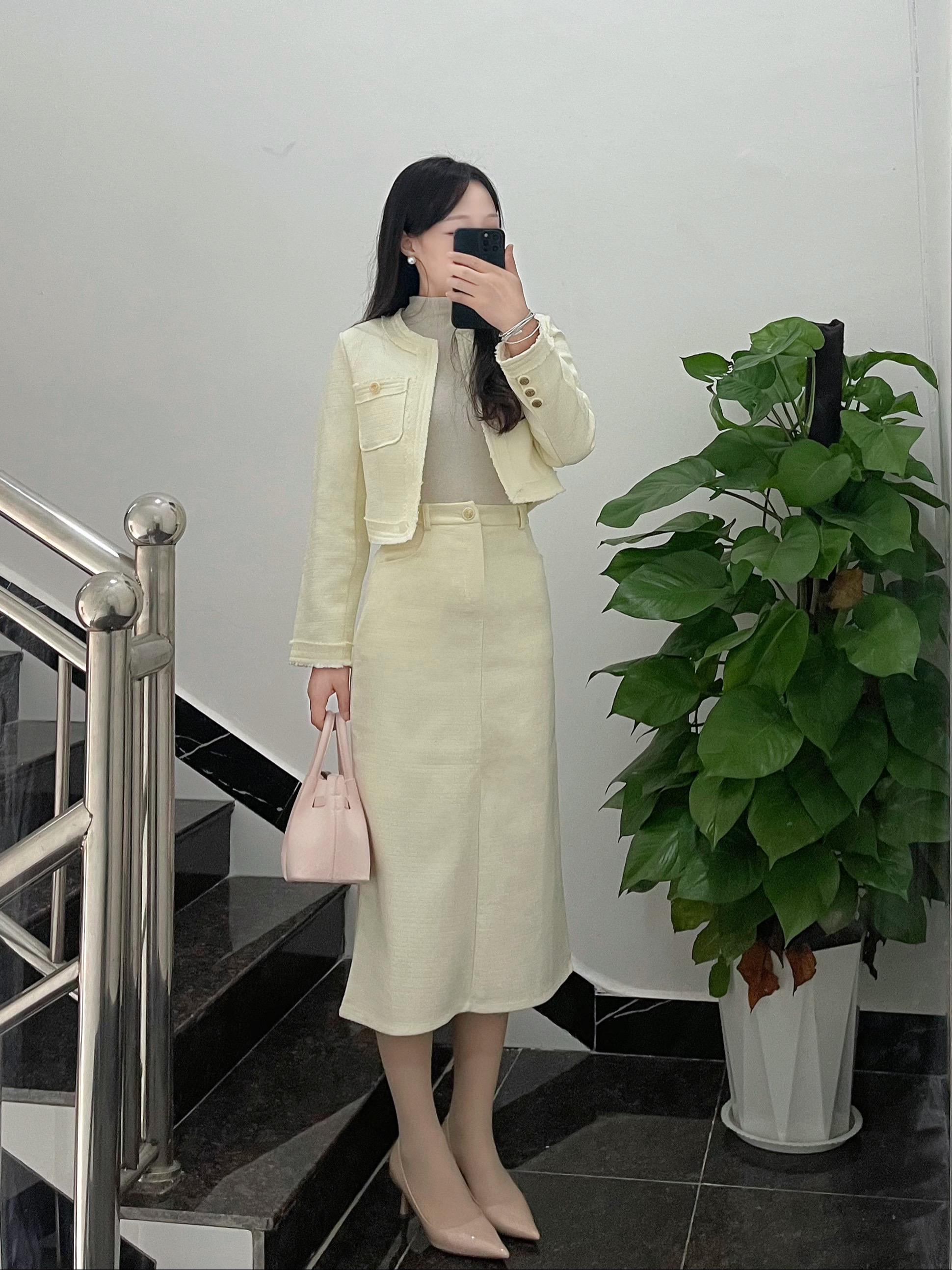 最近看到一段话是这样讲的：我渐渐读懂了因果，明白了天道，我再也不羨慕那...