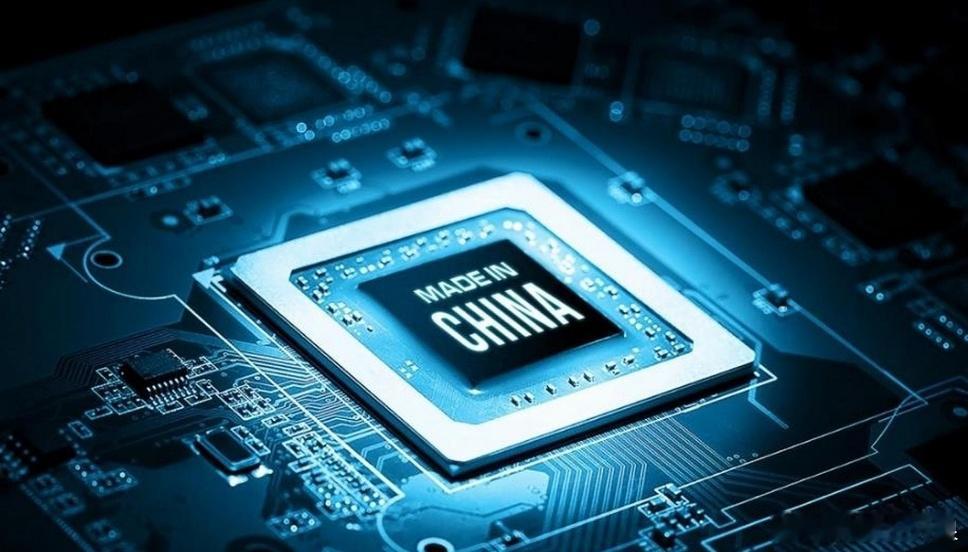 存储芯片，还是存储芯片！当前全球存储芯片市场，尤其是HBM（高带宽内存）领域，因