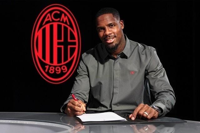AC米兰宣布与30岁法国门将迈尼昂续约至2031年。“迈克”2021年夏天加盟米