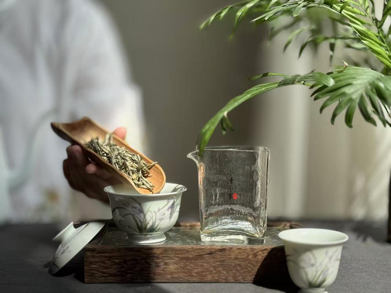 价格不贵但能提升喝茶体验的茶具
盘点那些价格便宜，但能让喝茶体验显著提升的器具，