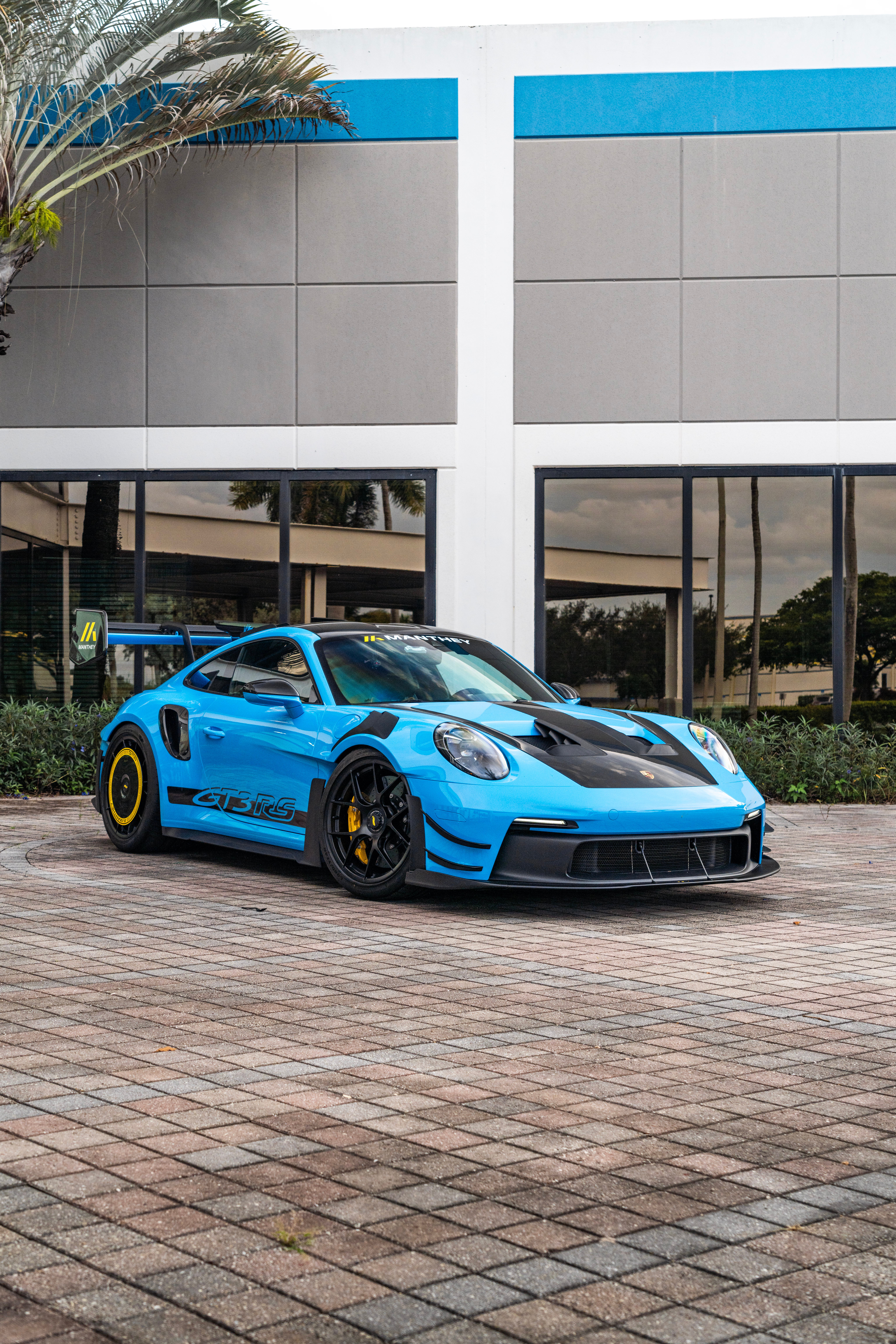 保时捷 Porsche 992 GT3 RS Manthey Racing 