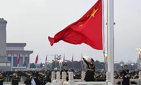 中国的国歌是不是该换一换？

最近网上有人提了个建议，说咱们的国歌是不是该换一首