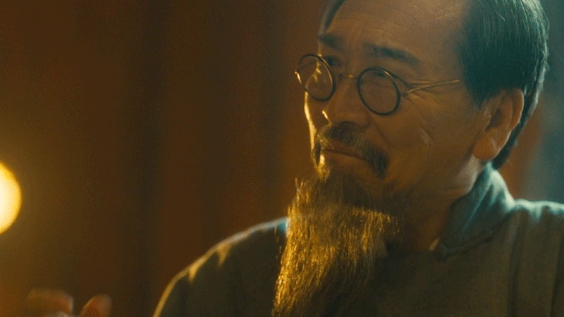 我看长剧就是为了这些平凡生灵的安稳和战火纷飞的荒芜相互对照，不用刻意卖惨，《八千