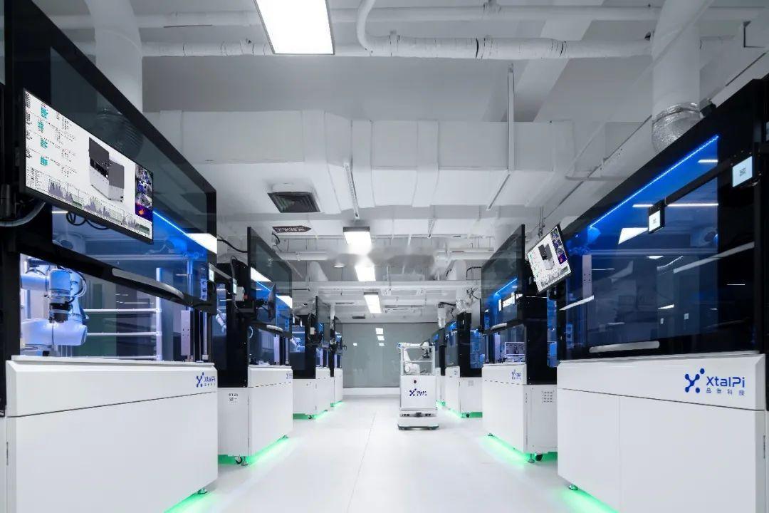 【晶泰科技董事局主席温书豪：“我们不与竞争对手对标”】2025年4月29日，在上