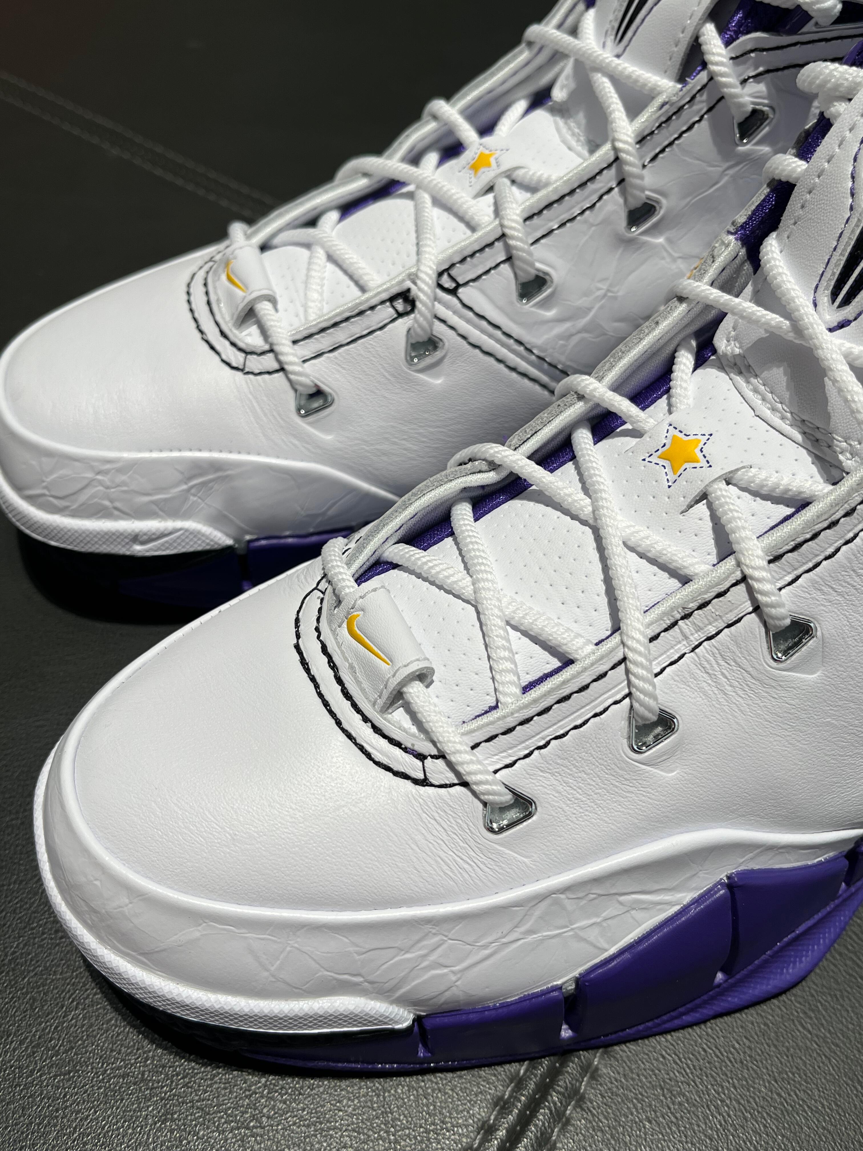 科比1复刻 81分传奇2006年屠龙81分神迹永载篮球史这双传奇ZK1白紫经典复