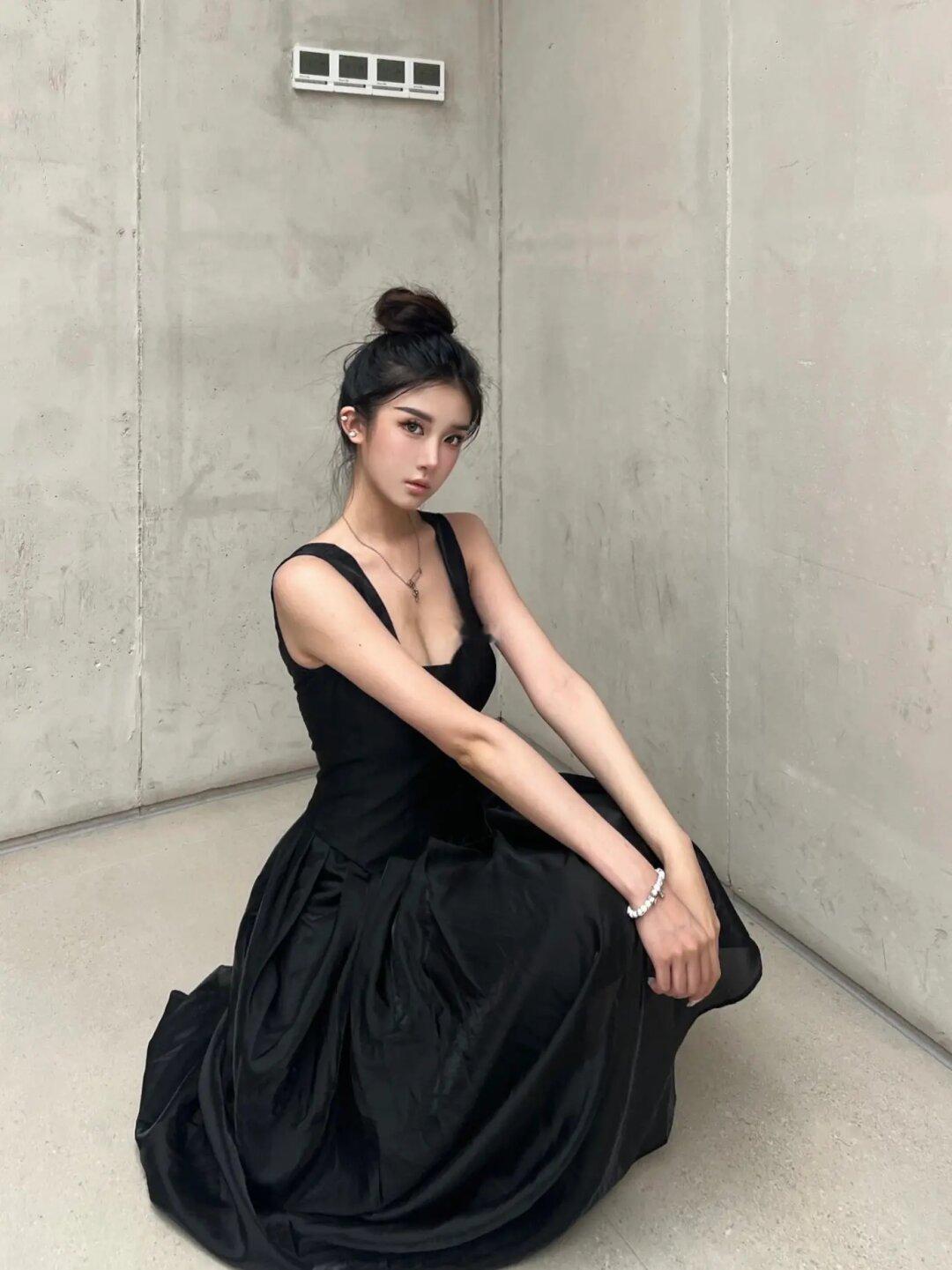 感同身受这个词本就不适合聆听者