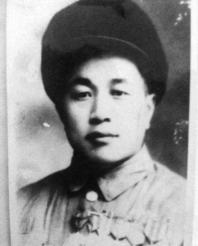 抗美援朝牺牲的高级将领

李湘1915年出生于江西永新，早年参加红军，担任骑兵团