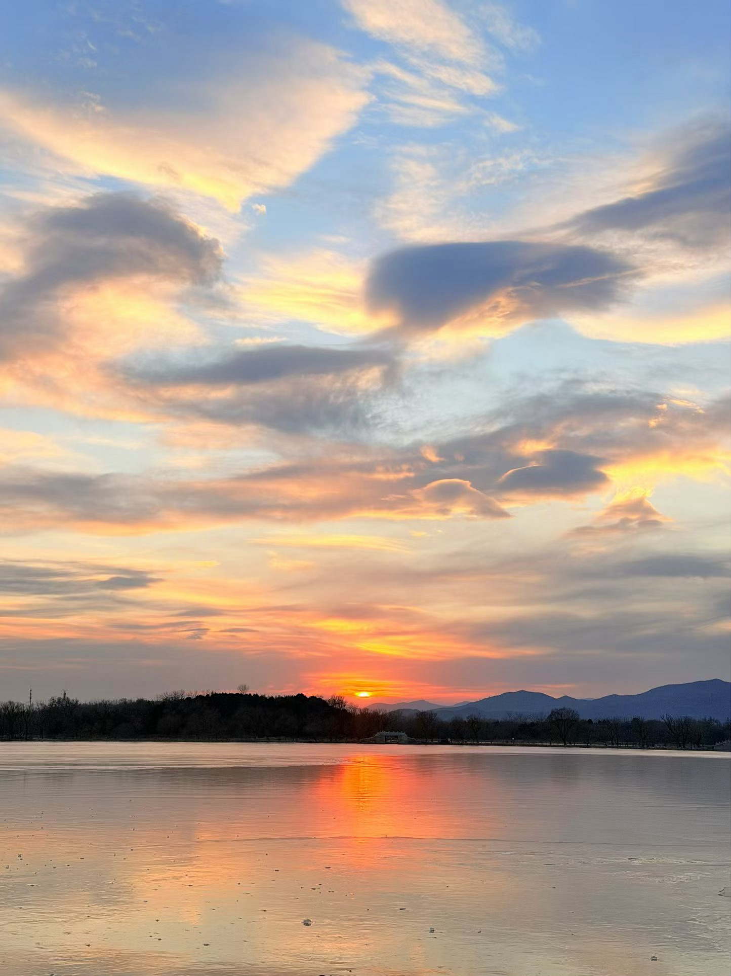 春节摄影大赛 春节颐和园日落｜被鎏金晚霞承包的浪漫✨马年春节，颐和园的日落美到失