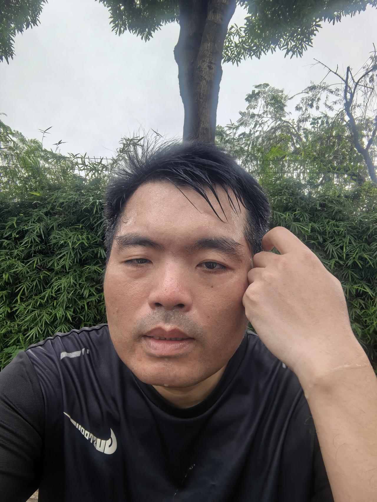 大家好！我是40+的末婚男人，我和现在的女朋友感情还算稳定，虽然谈的时间不是很长