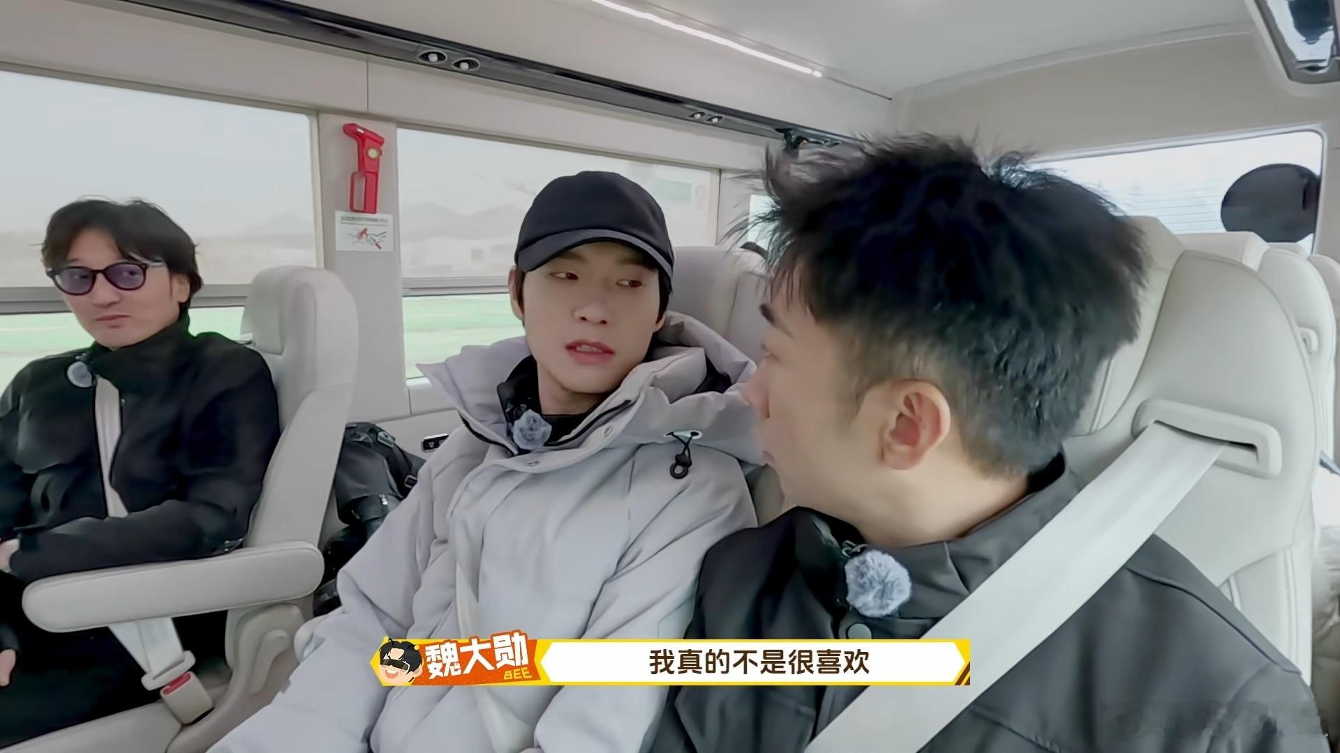 魏大勋自曝不喜欢好莱坞大片就喜欢他有啥说啥的性格！不跟风捧好莱坞，真心喜欢国产电