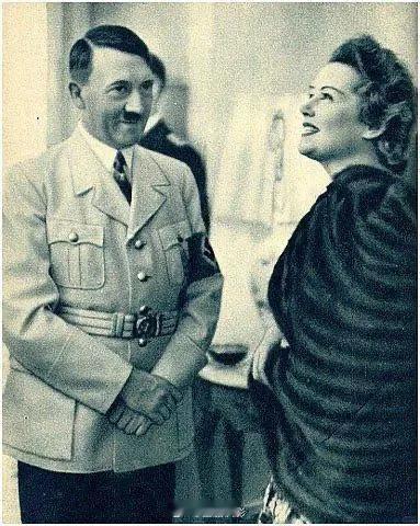 希特勒最喜欢的女演员是苏联情报人员奥尔加·契诃娃。她是一次最有希望的暗杀元首的行