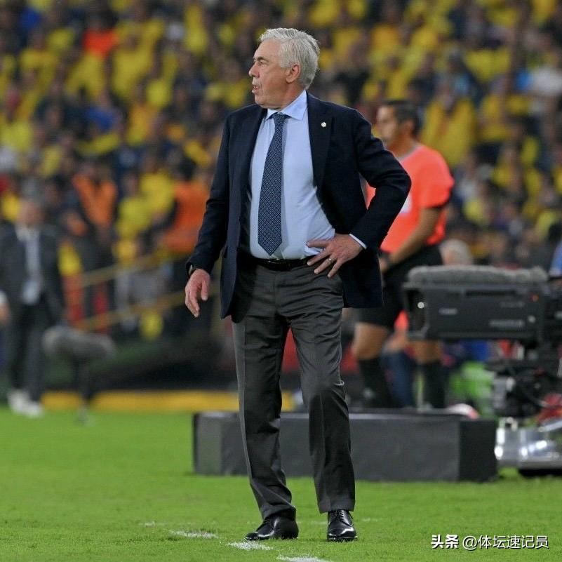 安切洛蒂的巴西队又踢了一场糟糕的足球！

我现在就告诉你一件事安切洛蒂之所以能执