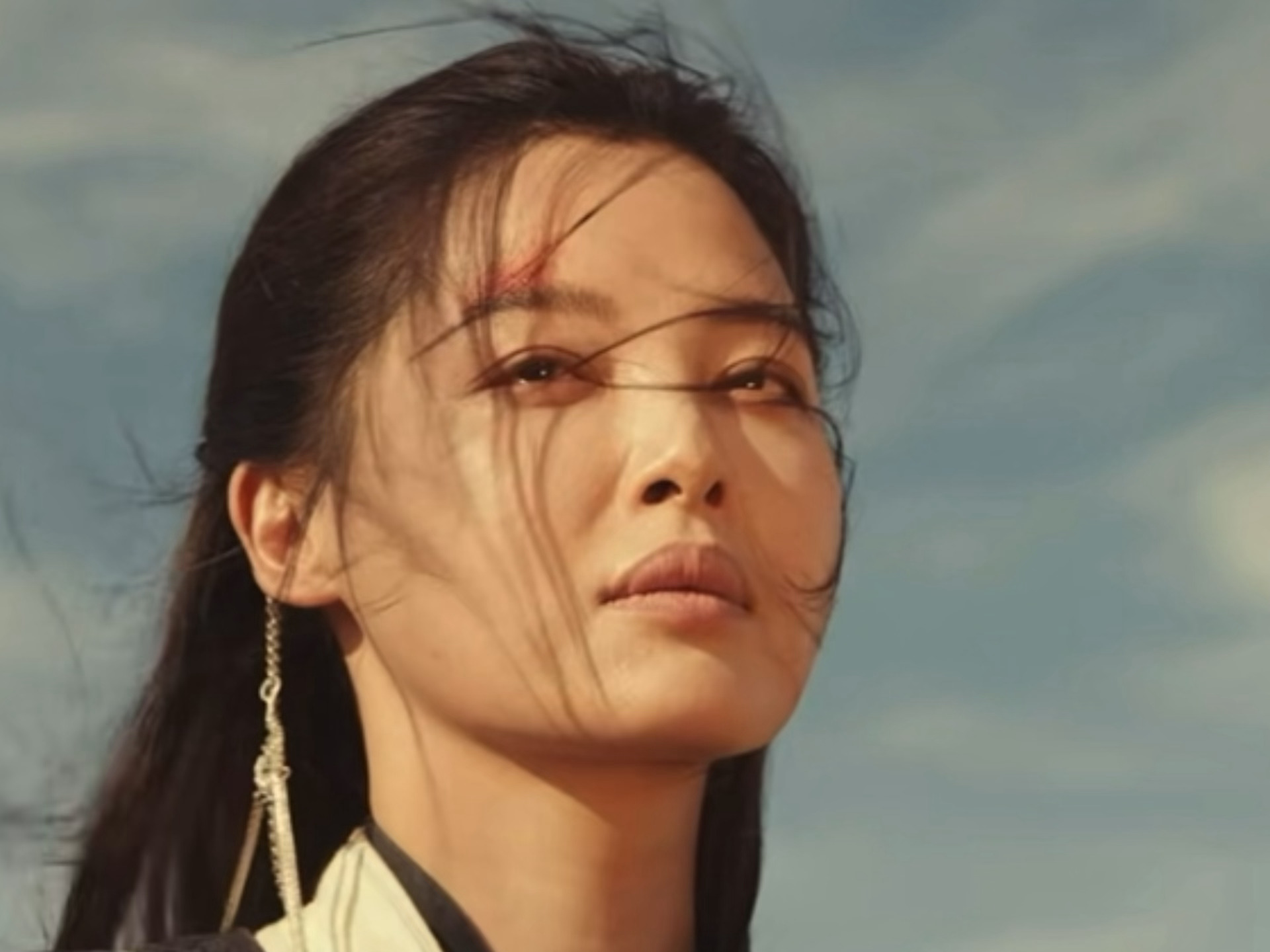 金色 我的评分：金色大结局 还真让我看懂这个金色了啊？！仆鹰跟章路遥分开之后又在