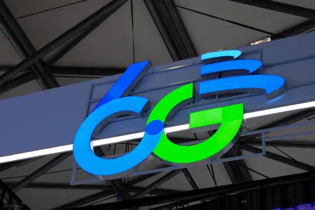 英伟达来找中国供应商了！联合开发6G基站，通信加边缘AI算力二合一。8月6日刚出