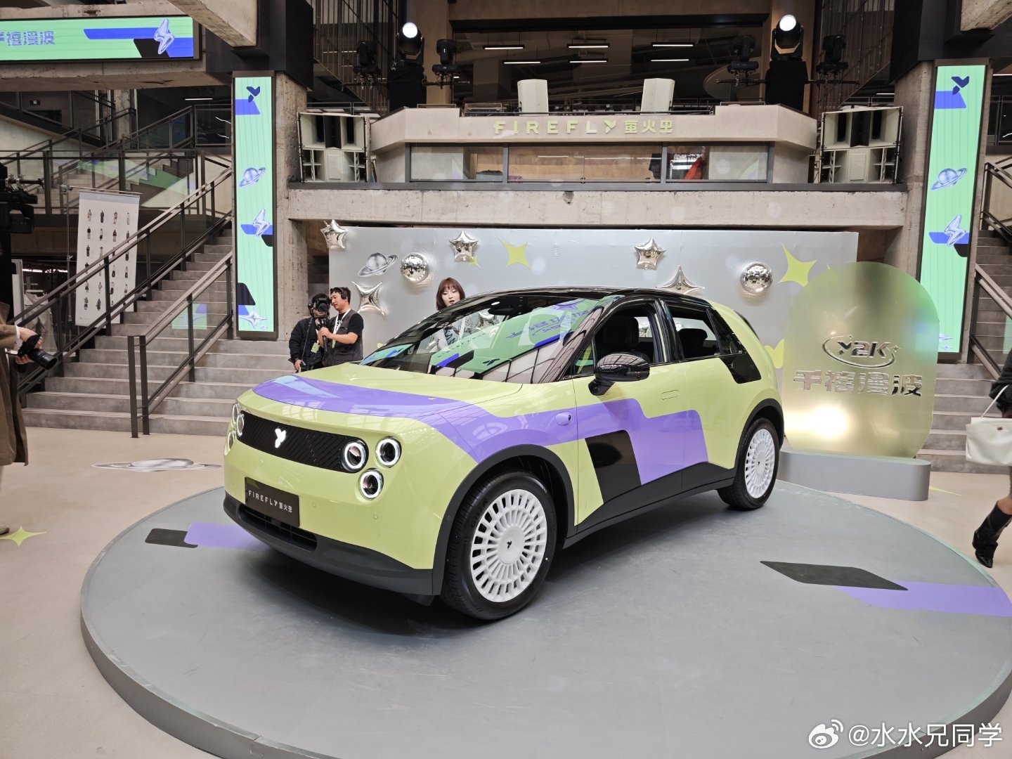 问个问题，我仅仅是脑洞哈，因为萤火虫这个车实在是可玩性太多了。要真的出一个敞篷版