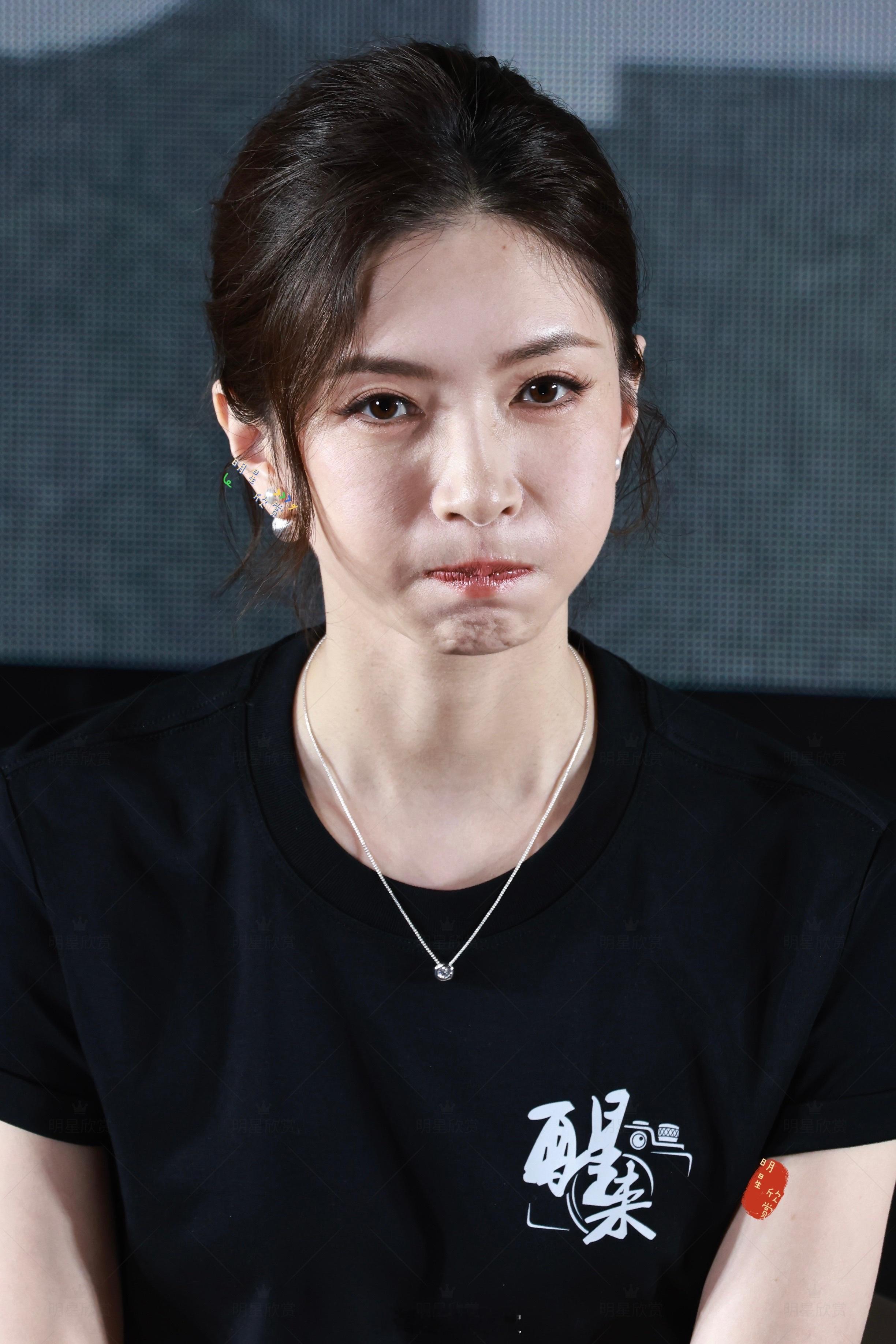 江疏影260825电视剧醒来 看片会生图 ​​​