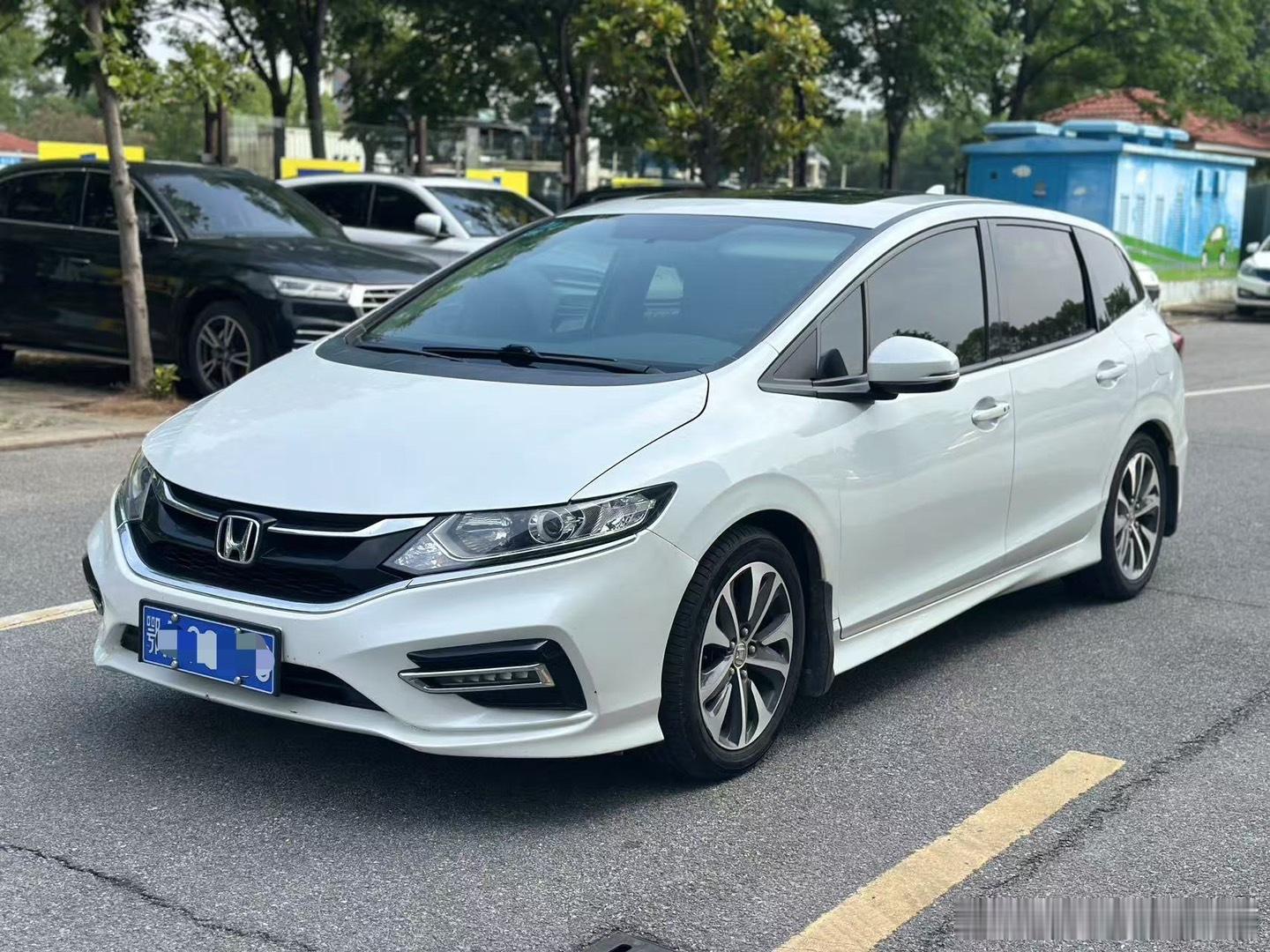 六台小车已售！[给力]5台批发同行 一台零售主要同行给的价格和零售没区别～ ​​