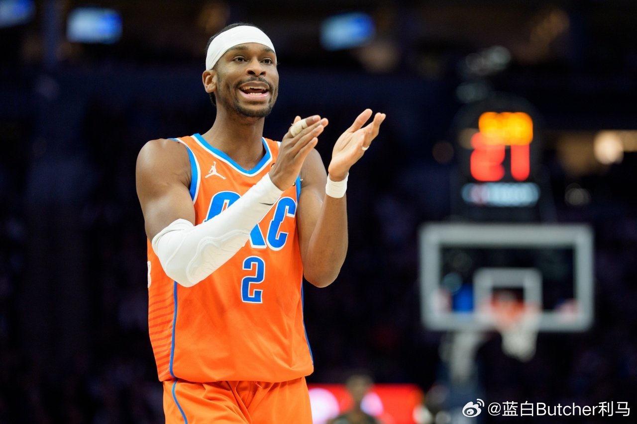 NBA常规赛，雷霆客场103-100险胜尼克斯。赛后，BR记者谈到雷霆队的吹罚待