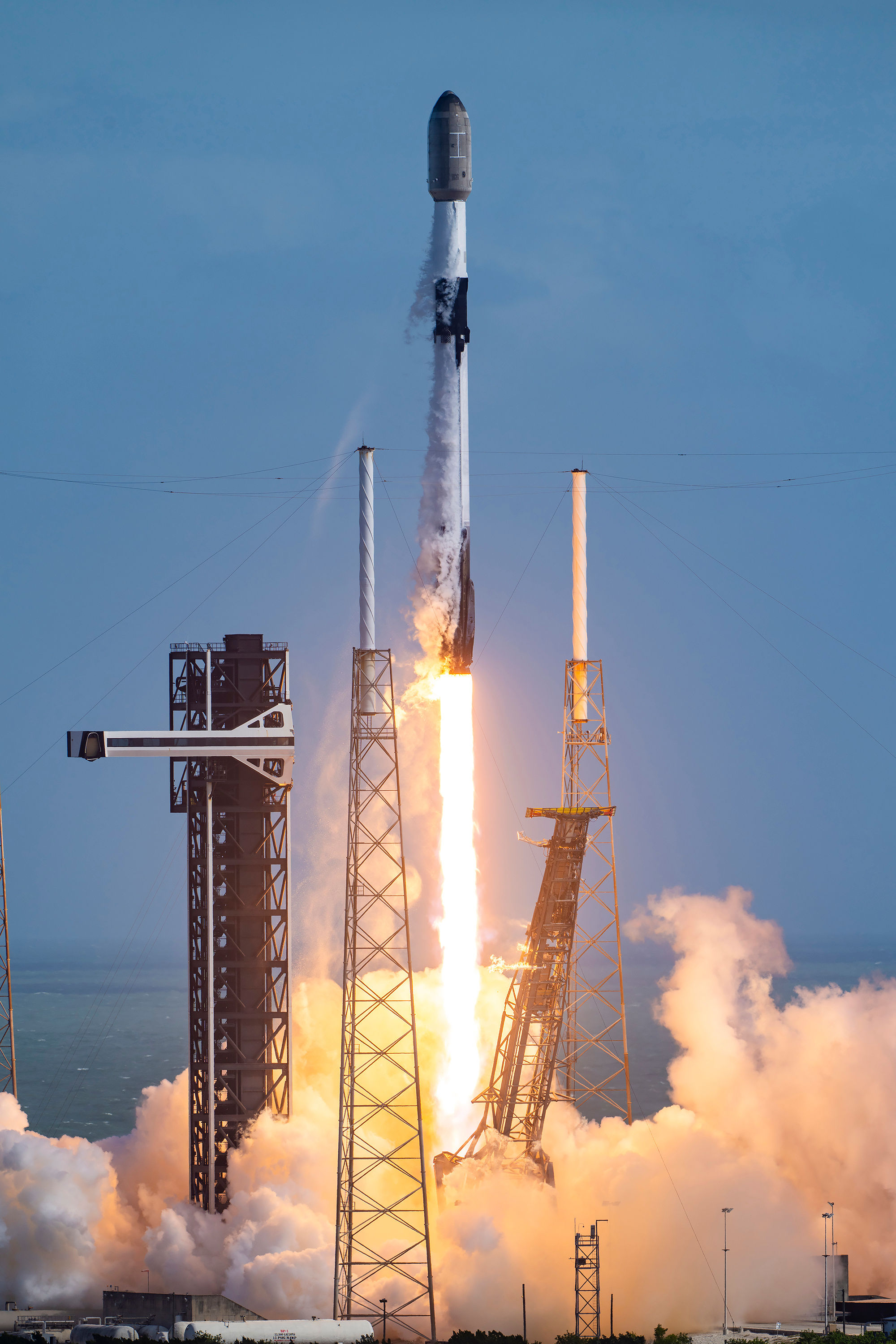 11月4日，马斯克：我们不应将地球上的生存视为理所当然。任何商业机会，无论多么巨