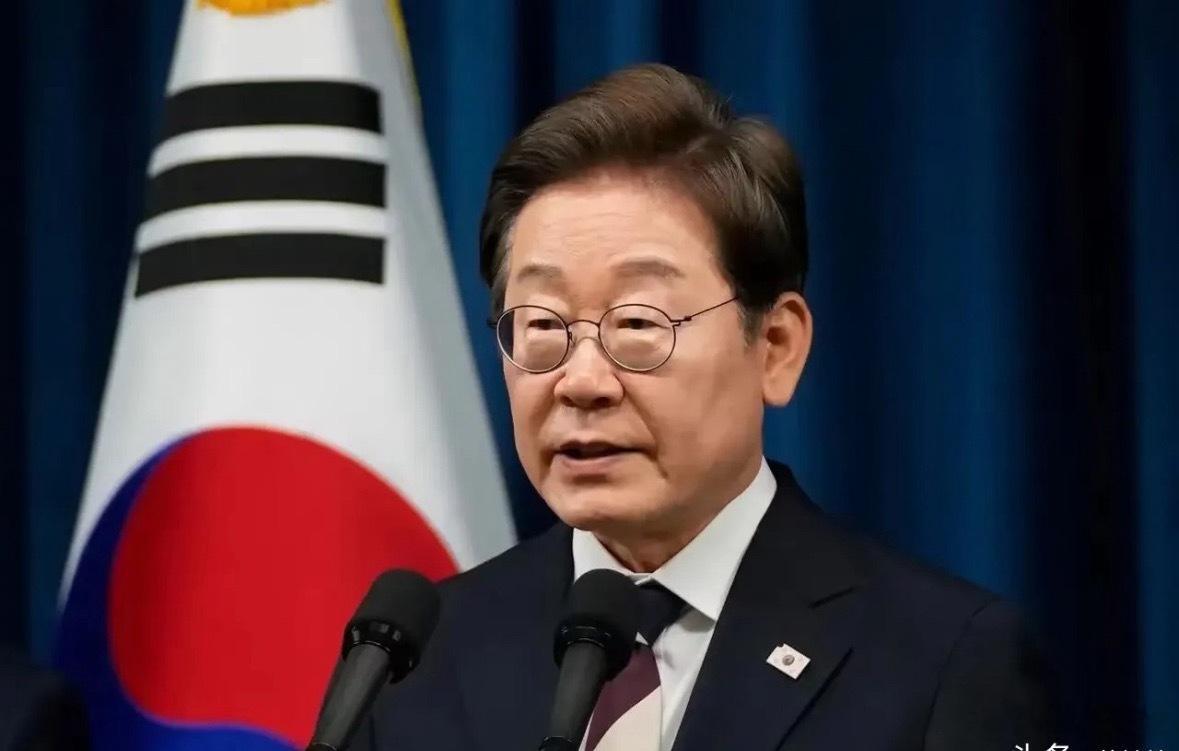 新消息韩国总统李在明表态了12月3日，据韩国媒体报道，针对中日目前的局势，韩国总