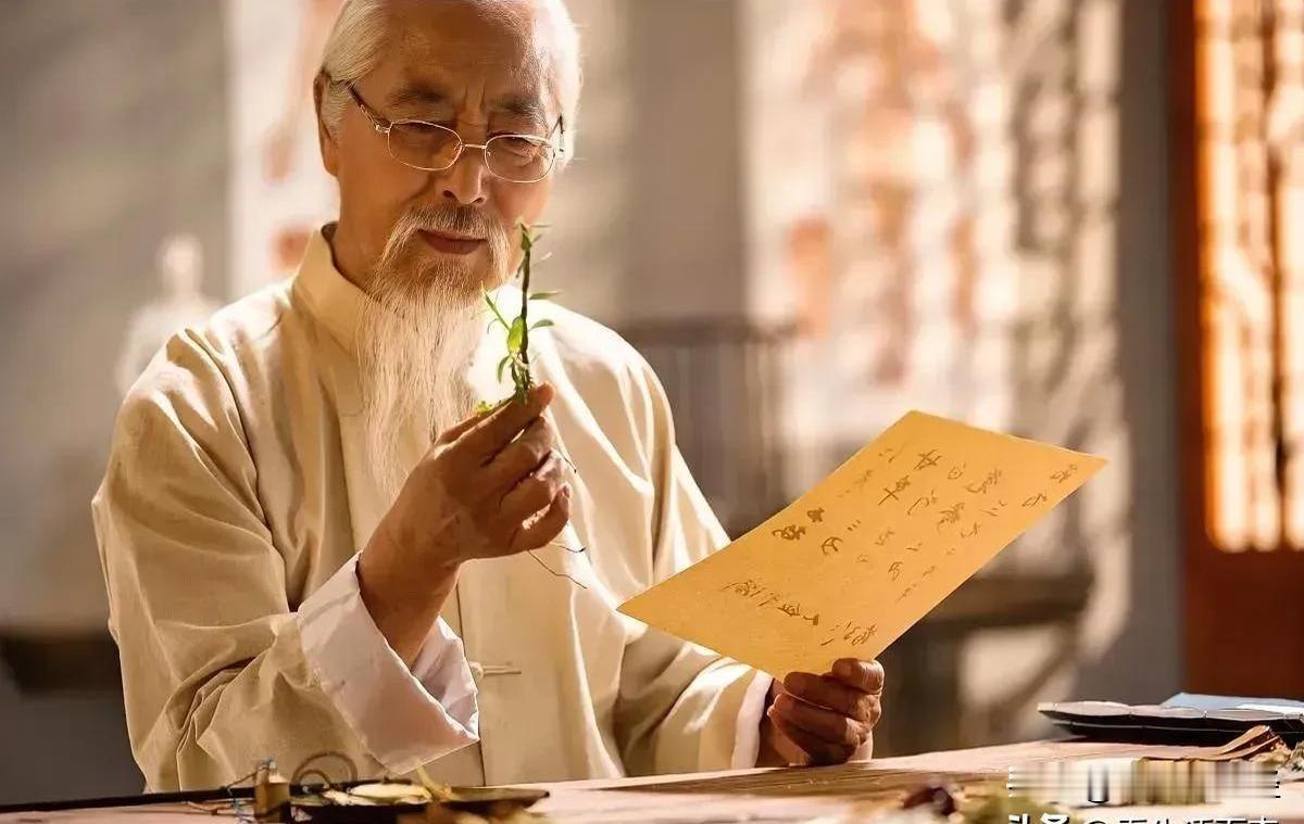自律两个月，你就像换了一个人。别不信，这真不是夸张！坚持下去，你会发现生活悄然改