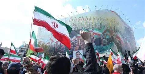 伊朗提出的停战10项：1、美国原则上应保证不侵犯伊朗；2、制定霍尔木兹海峡安全通