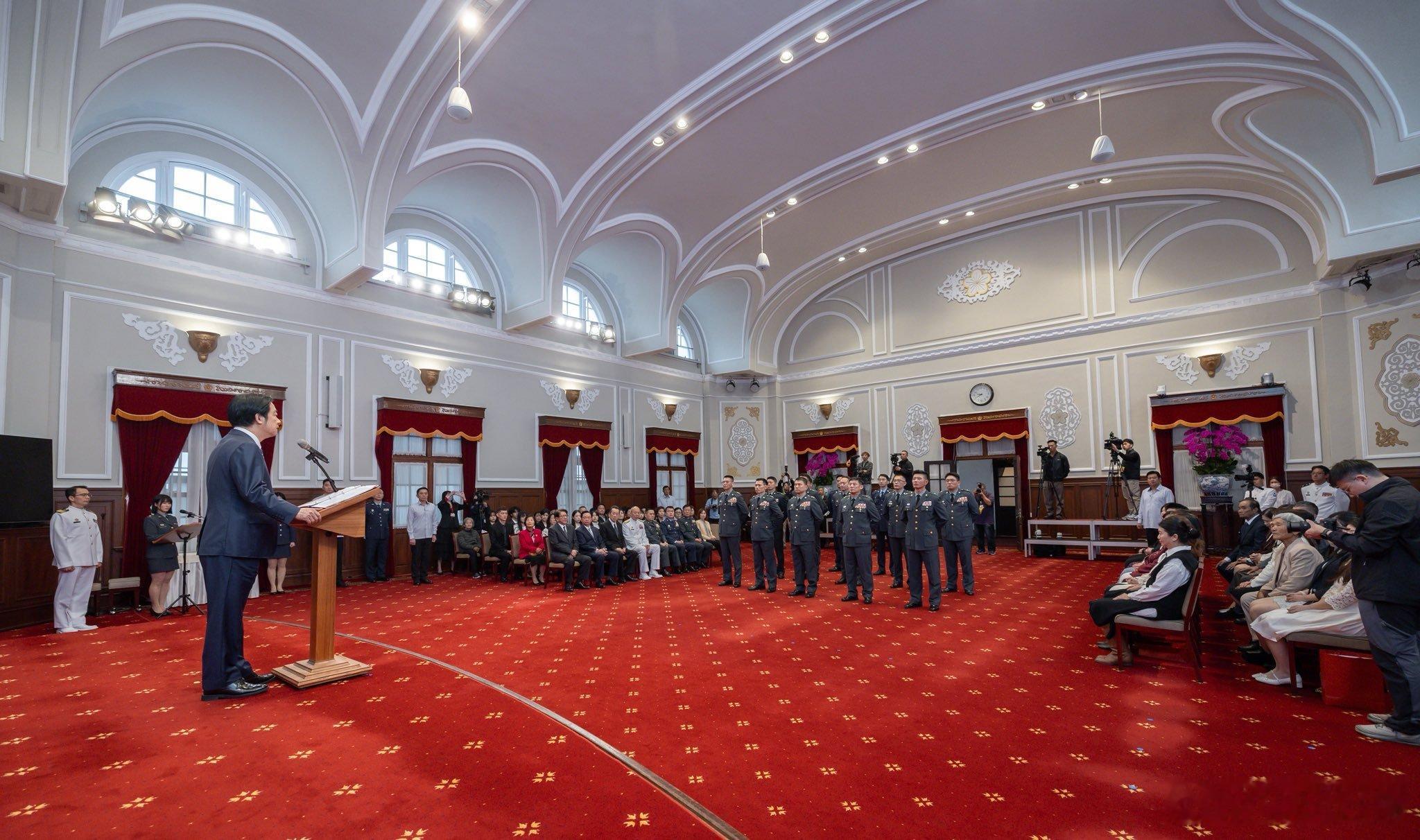 可笑！可悲！可耻！效忠日本军国主义的癞蛤蟆火速提拔你咯！当然，这也是你们立功的机