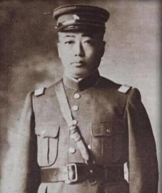 1929年1月5日，张学良准备了几十根金条和几万大洋给杨宇霆的父亲祝寿，到杨府时