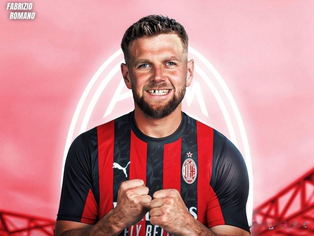 Here we go！米兰租借德国前锋菲尔克鲁格…据悉，AC米兰租借西汉姆联的3