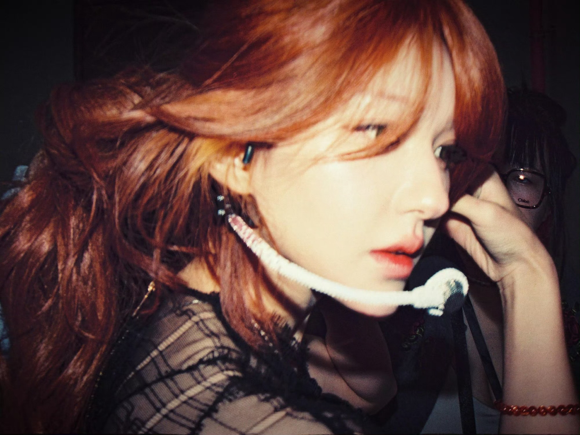 赵露思最新营业照✨ ​​​