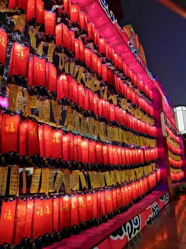 给2026的自己写句话继续努力，达成心愿！