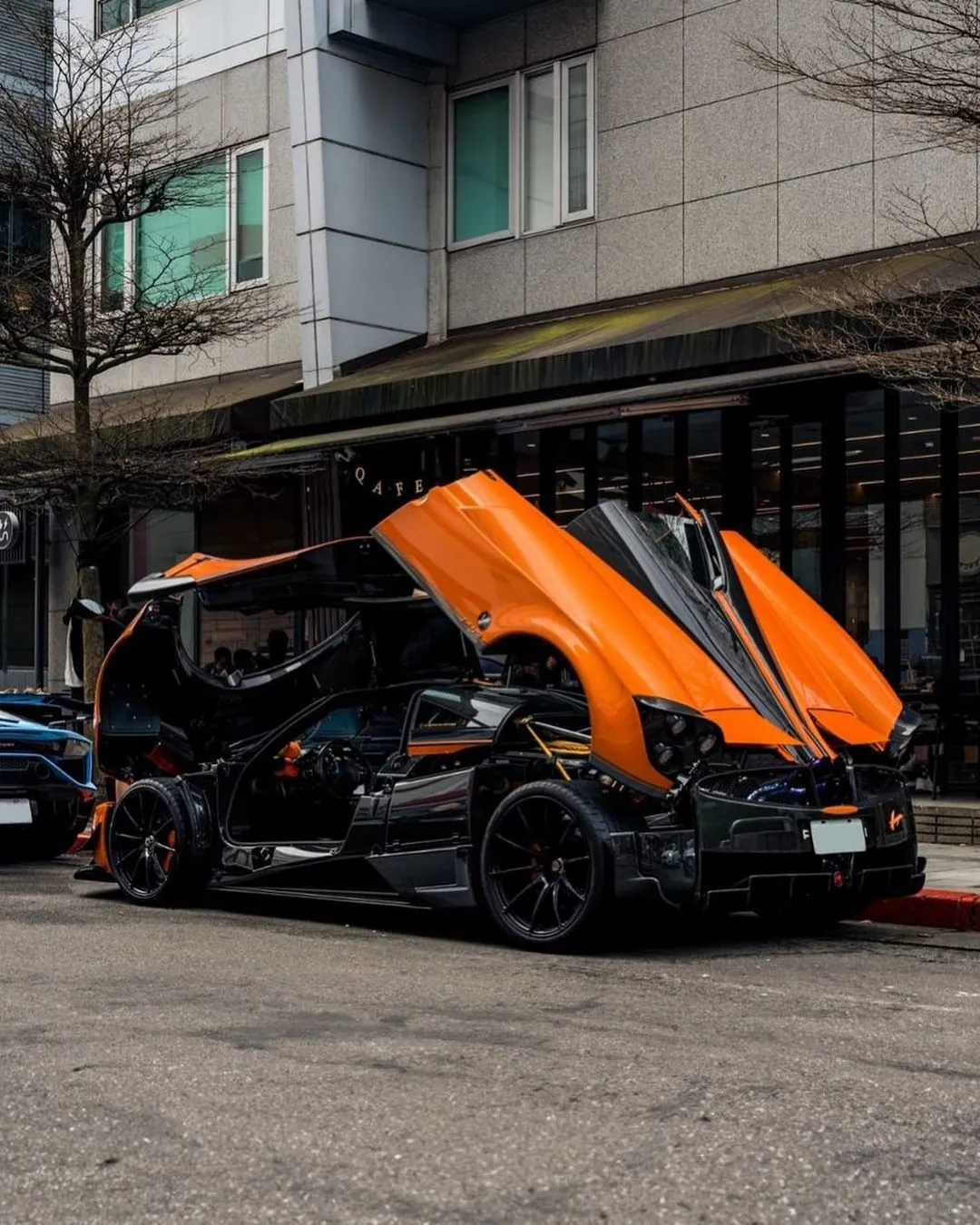 > Pagani Huayra