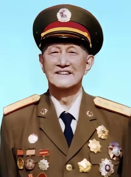 1960年，洪学智担任吉林农机厅厅长，有一个处长刚见面就抱怨：“你怎么来得这么晚