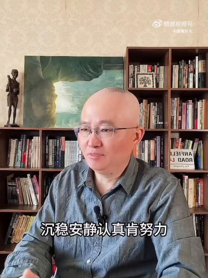 朱一龙闷成这样凭什么是人间理想？
娱乐圈最吃香的性格是什么？外向活络，左右逢源，