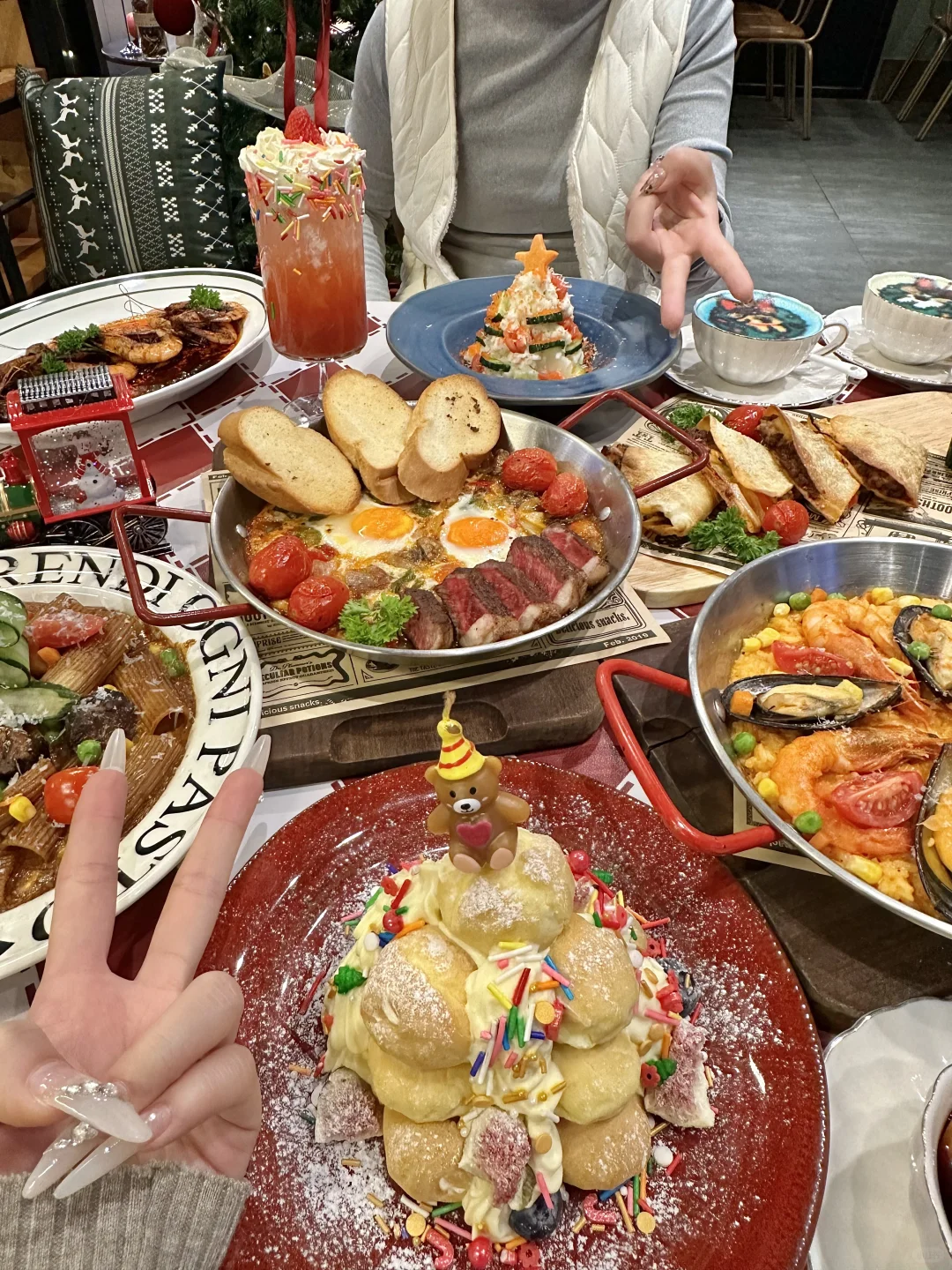 杭州坠满意的圣诞漂酿饭。。。（穷鬼版🥹