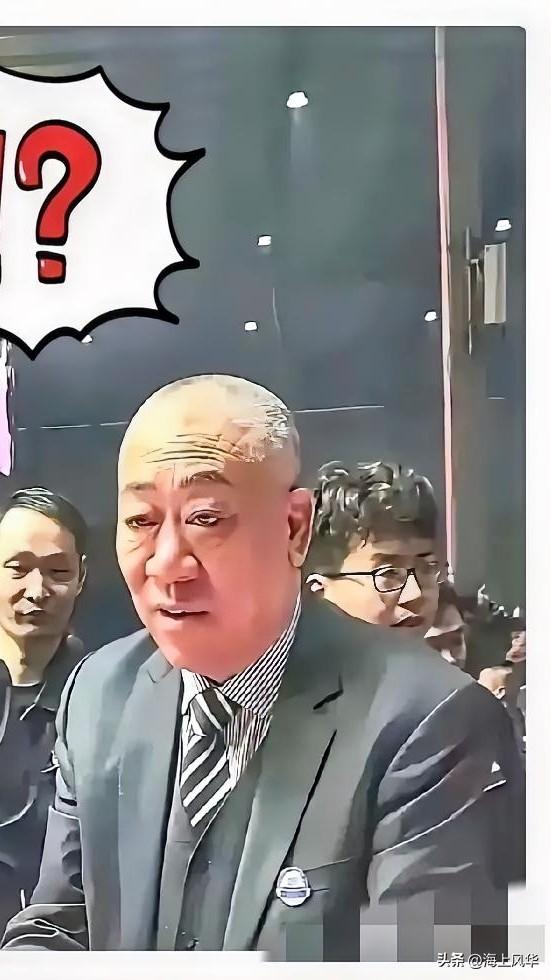 河南那个矿机老板，估计这两天人都傻了。年前撒钱有多风光，年后开工就有多“头疼”。