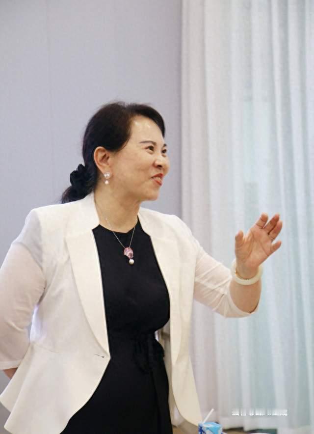 孩子一提学习就摔门、手机不离手、说上学像上刑？广州家长别硬